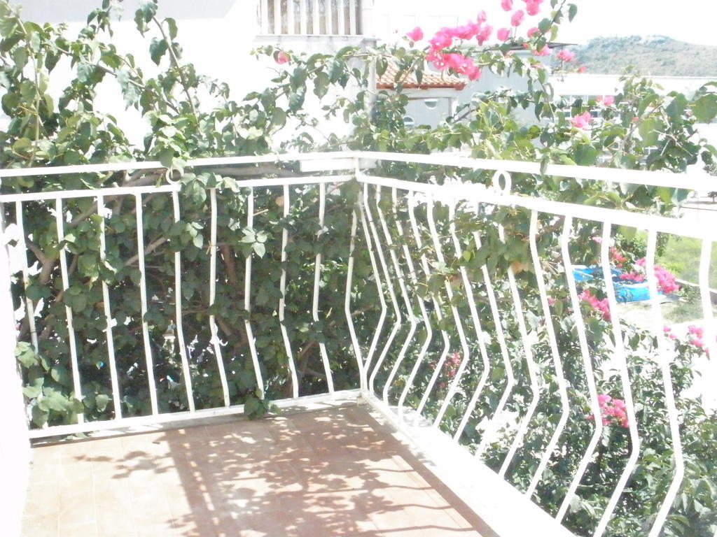 Apartments Sunce Mlini Rom bilde