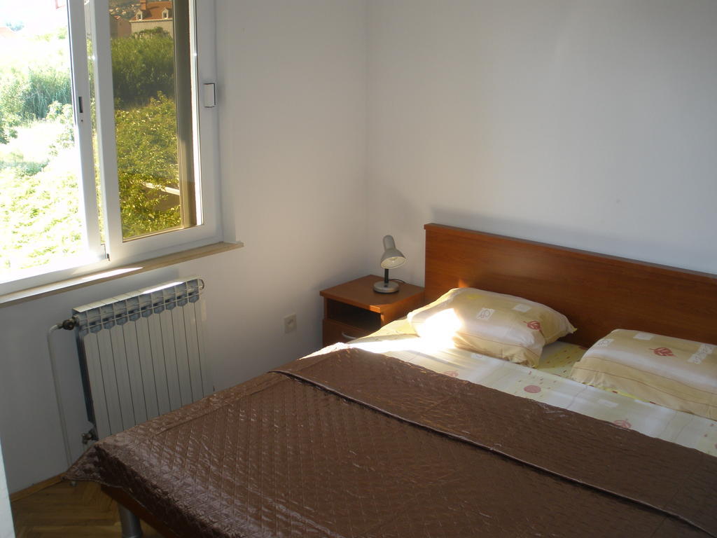 Apartments Sunce Mlini Rom bilde