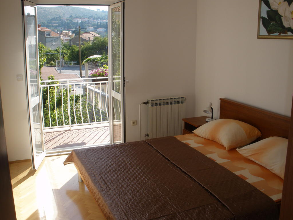 Apartments Sunce Mlini Rom bilde