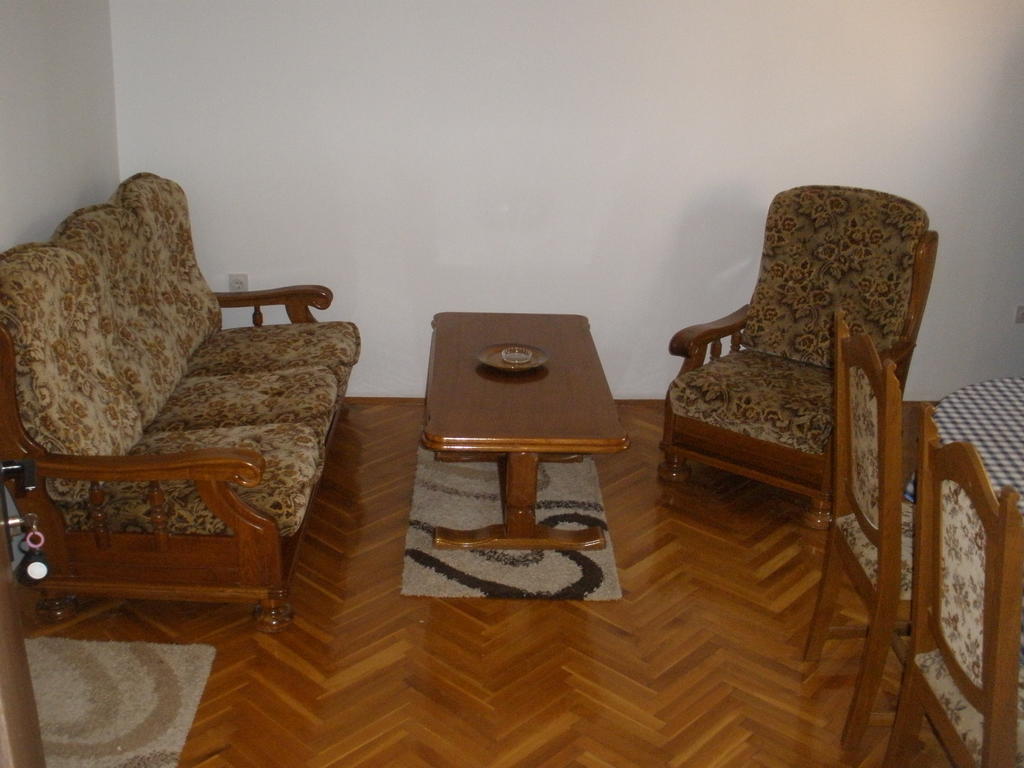 Apartments Sunce Mlini Rom bilde